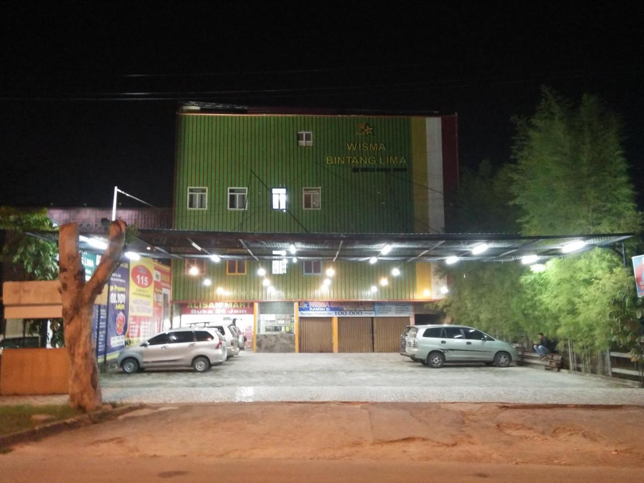 北干巴鲁 Wisma Bintang Lima酒店 外观 照片